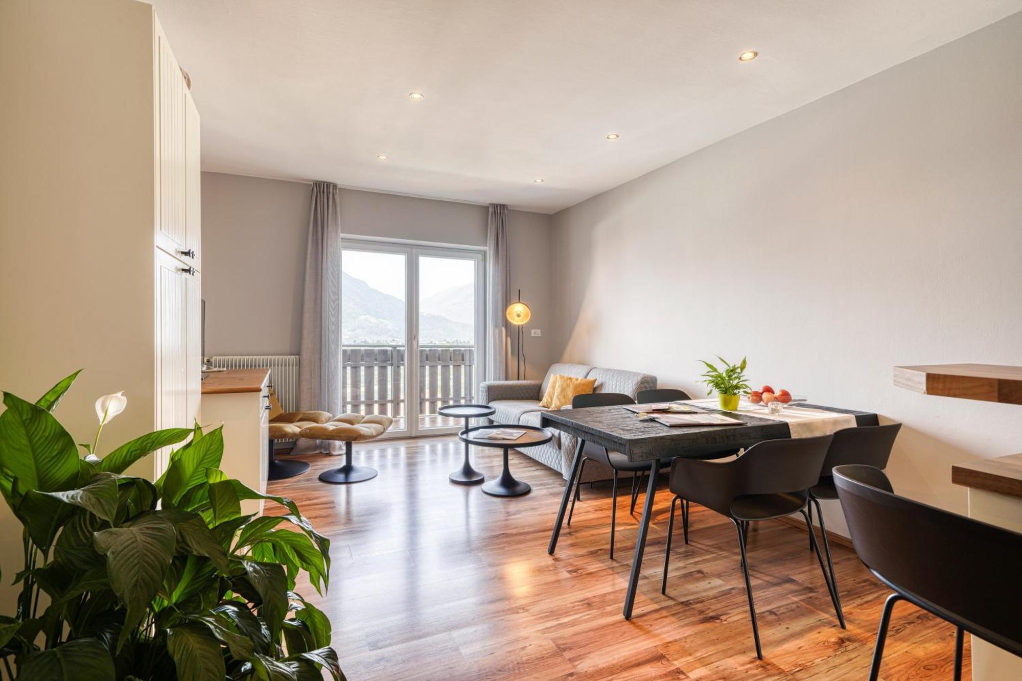 Apartmenthotel Ritterhof Suites & Breakfast Шена Екстер'єр фото